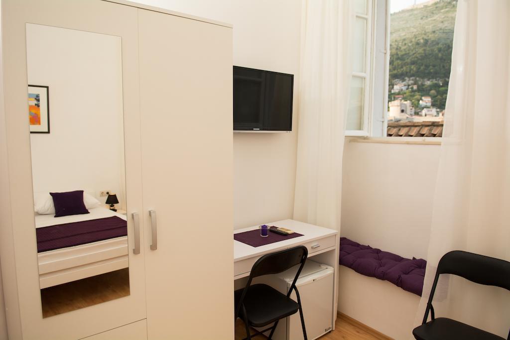 Room Placeforyou Dubrovnik Rum bild