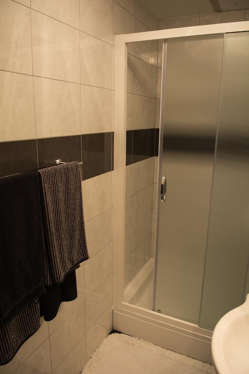 Room Placeforyou Dubrovnik Rum bild